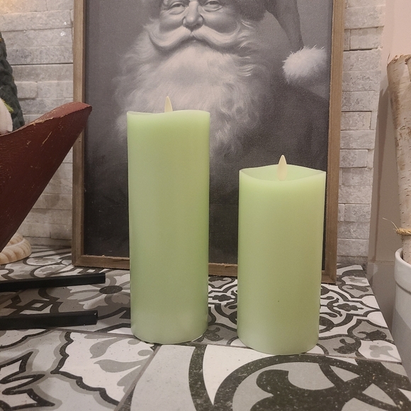 Set of Light green Matchless Luminara LED Flameless Candles - 6" & 8" -Free ship - Picture 2 of 4